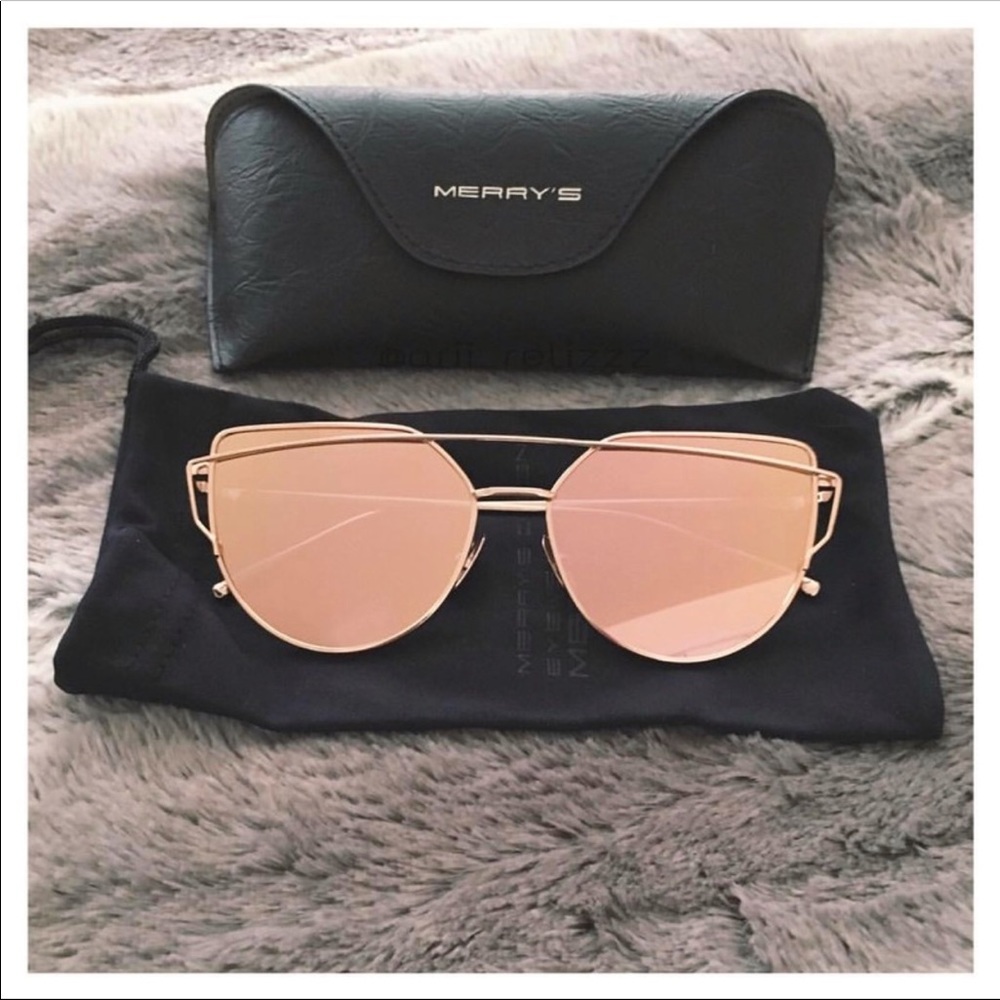 Rose gold sun glasses